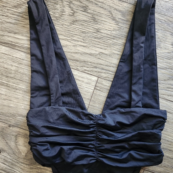 NWT Riot Swim Echo One Piece Black Swimsuit Size M - Picture 5 of 10